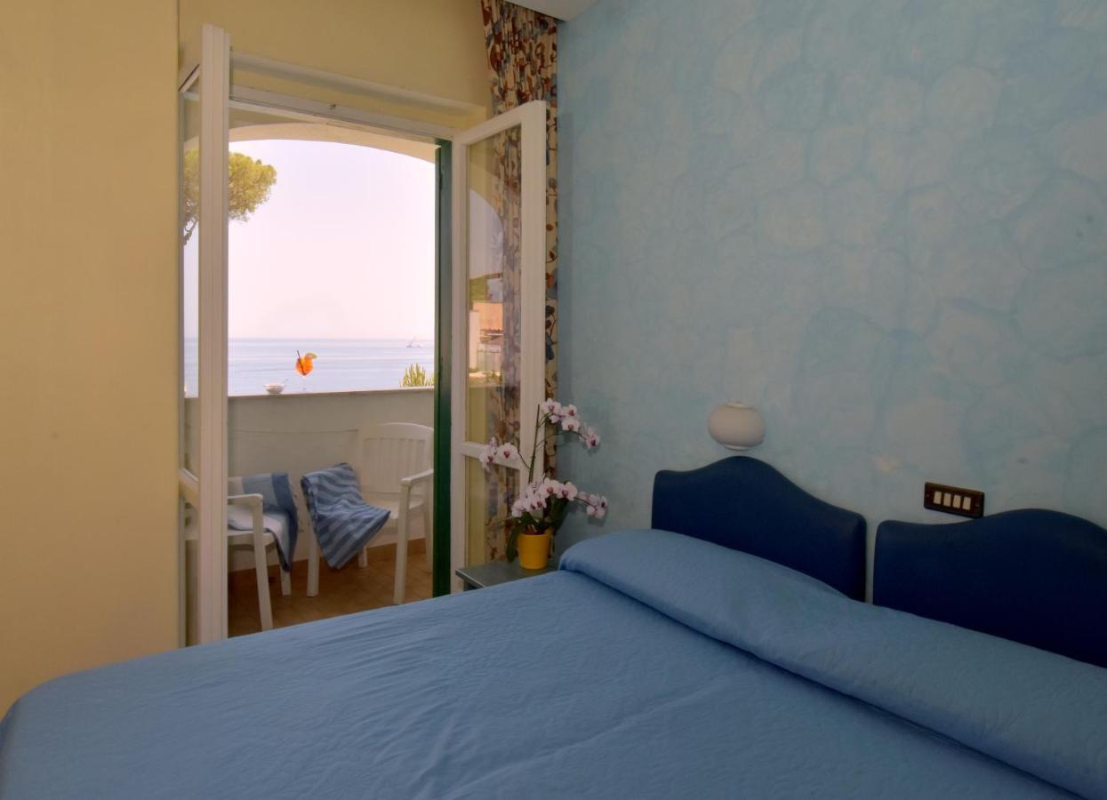 Hotel L'Approdo Casamicciola Terme Ngoại thất bức ảnh