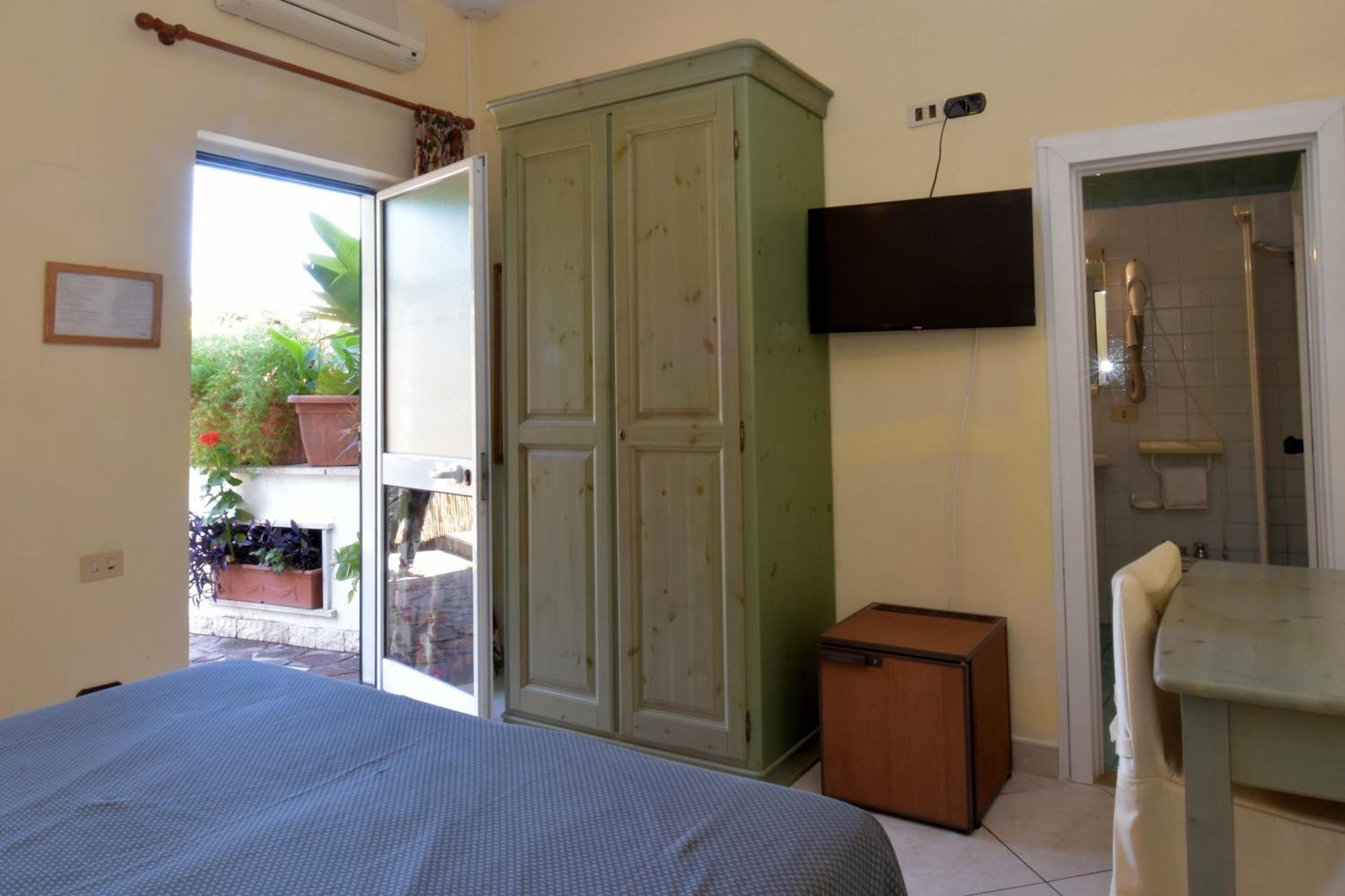 Hotel L'Approdo Casamicciola Terme Ngoại thất bức ảnh